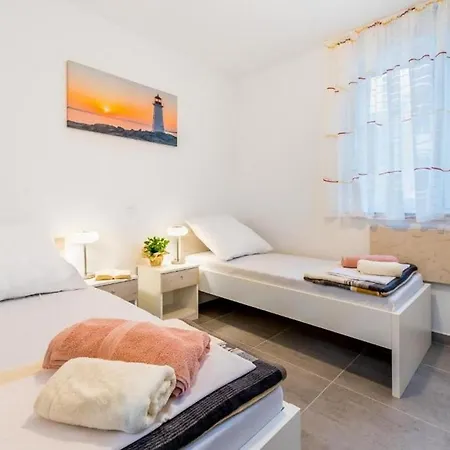 Apartmán With Parking Space Baska, Krk - 22416
