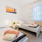 Lejlighed With Parking Space Baska, Krk - 22416